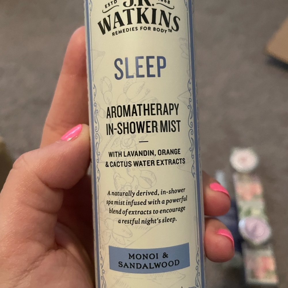 Assorted Shower Beauty Care - Picture 4 of 5